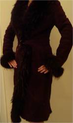 Продам натуральную  дубленку цвета спелой вишни