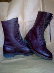 Продам голландские форменные ботинки,  KL 42р.