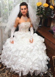 Прокат свадебного платья и аксессуаров