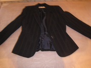 женский костюм темно-синего цвета ,  36 размер