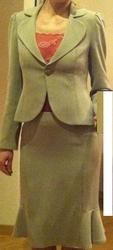 Продам женский офисный костюм,  р.38