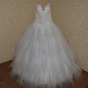 Оригинальное свадебное платье