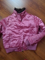 Куртка атласная весення