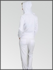 женские спортивные костюмы