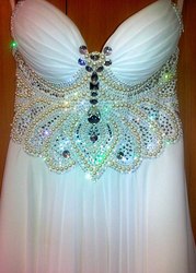 СРОЧНО!Новое свадебное платье всего за 2000!!! ПОДАРОЧЕК