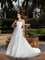 На большую грудь Свадебное платье от Miss Kelly France