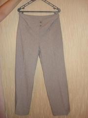 Брюки новые, высокая талия