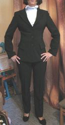 Продам женский костюм троечку