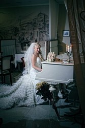 Продаю роскошное свадебное платье Miss Kelly