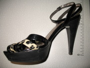 Красивые босоножки