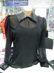 шифоновая блуза с кожаным воротником