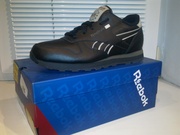 Продам Новые кроссовки REEBOK