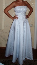 ПРОДАМ СВАДЕБНОЕ ПЛАТЬЕ (НОВОЕ) ВЕНГРИЯ