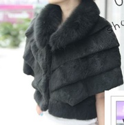 Продам шубку из натурального меха (стриженый кролик+воротник песец)