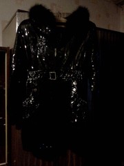 Продаю куртку из паеток