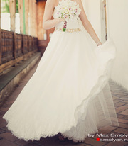 Продам шикарное свадебное платье ручной работы