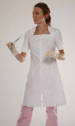 Пошив рабочих халатов