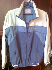 Продам недорого спортивный костюм в отличном состоянии, р.50