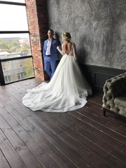 Продам свадебное платье со шлейфом,  салон Кокос,  Rozy 2019 